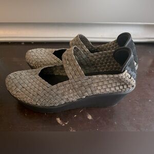 Bernie Mev wedges, in size 8.5